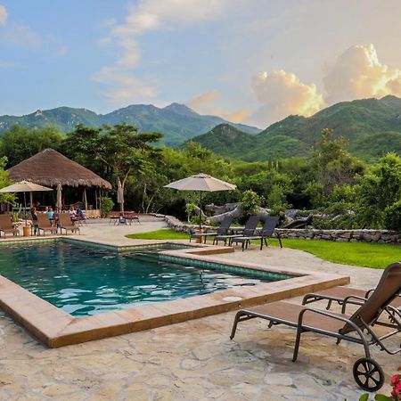 El Pedregal - Hotel En La Naturaleza Álamos 外观 照片