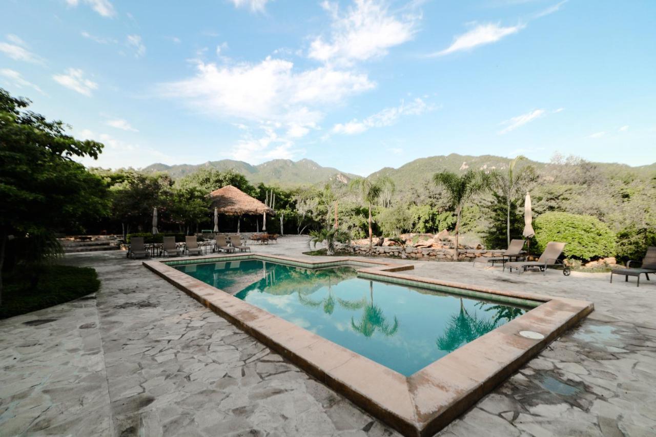 El Pedregal - Hotel En La Naturaleza Álamos 外观 照片